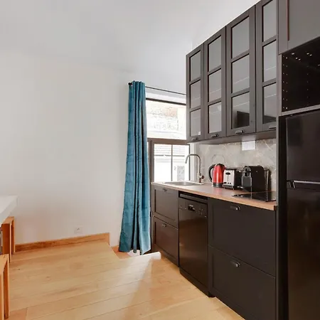 Pick A Flat'S Apartments In Montmartre - Rue Des Cottages Paris Exterior photo
