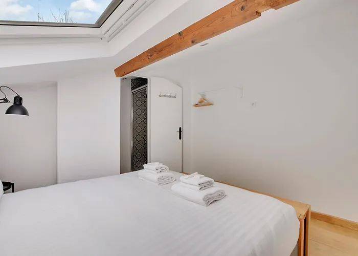 Pick A Flat\'S Apartments In Montmartre - Rue Des Cottages